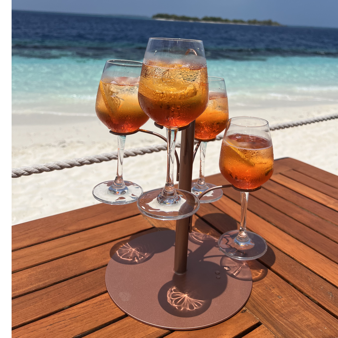 Aperol Spritz trinken am Beach