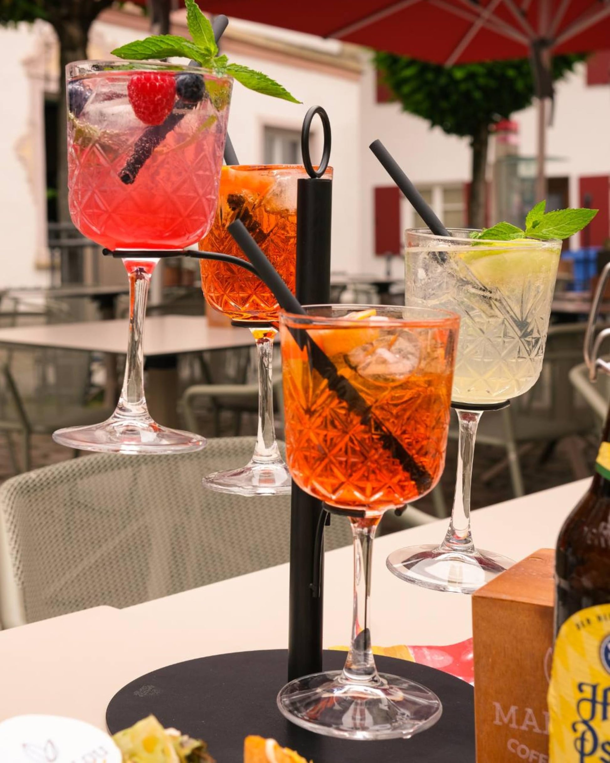 Cocktail Tower im MARY LOU